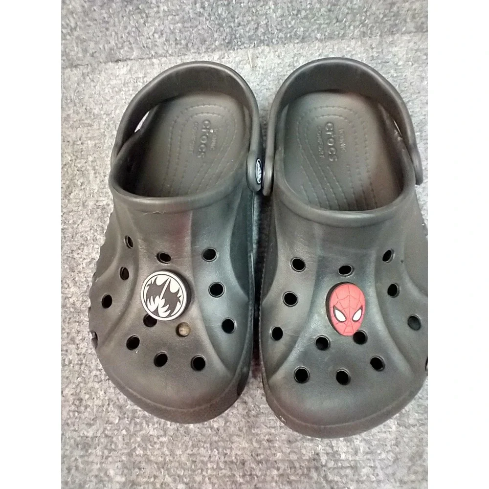 Crocs Kids Classic Clogs Black Mismatched Sizes J1 Spider-Man Batman Jibbitz